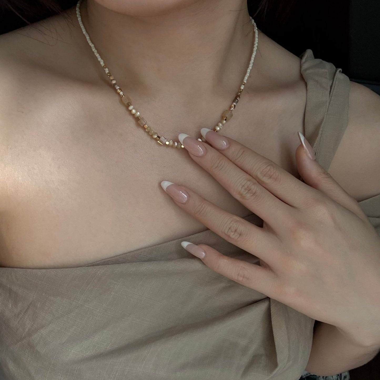 Ethnic stone necklace