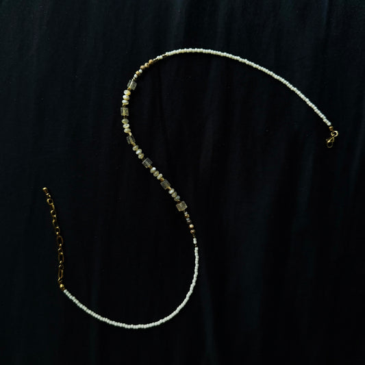 Ethnic stone necklace