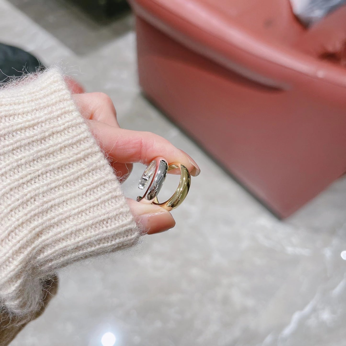 Basic bold ring