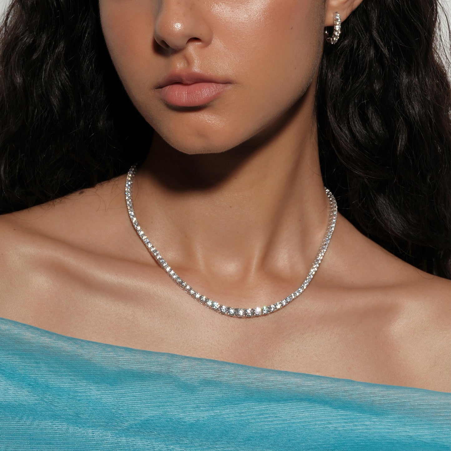 Gradient moissanite necklace