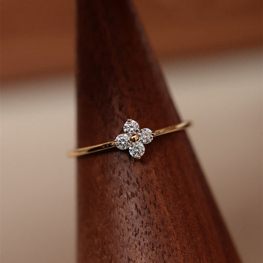Clover Dainty Ring