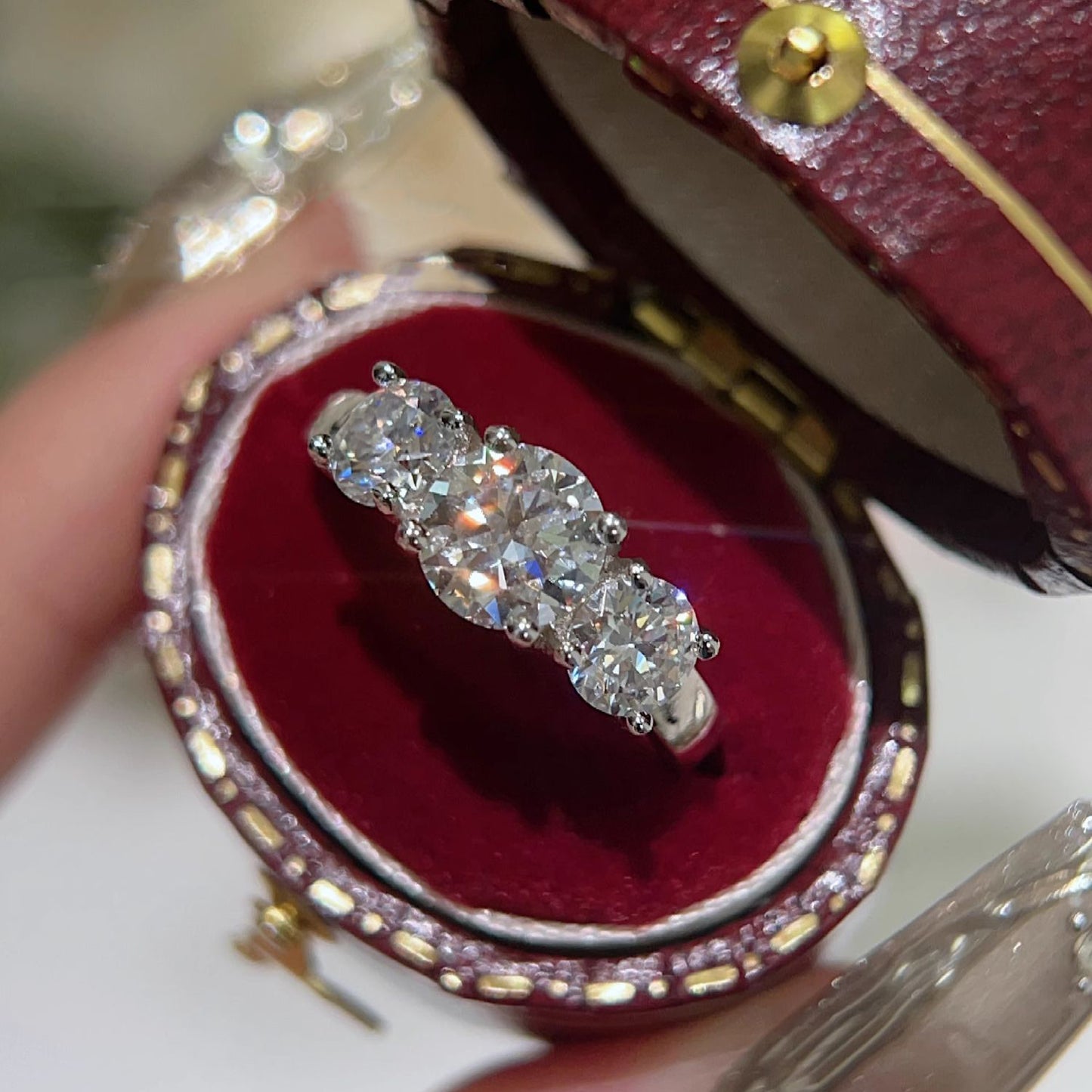 Three stones moissanite ring