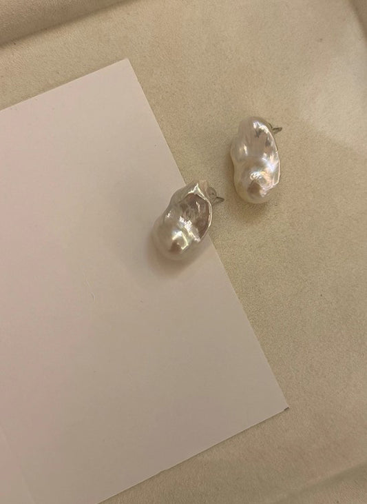 Natural Baroque Earrings