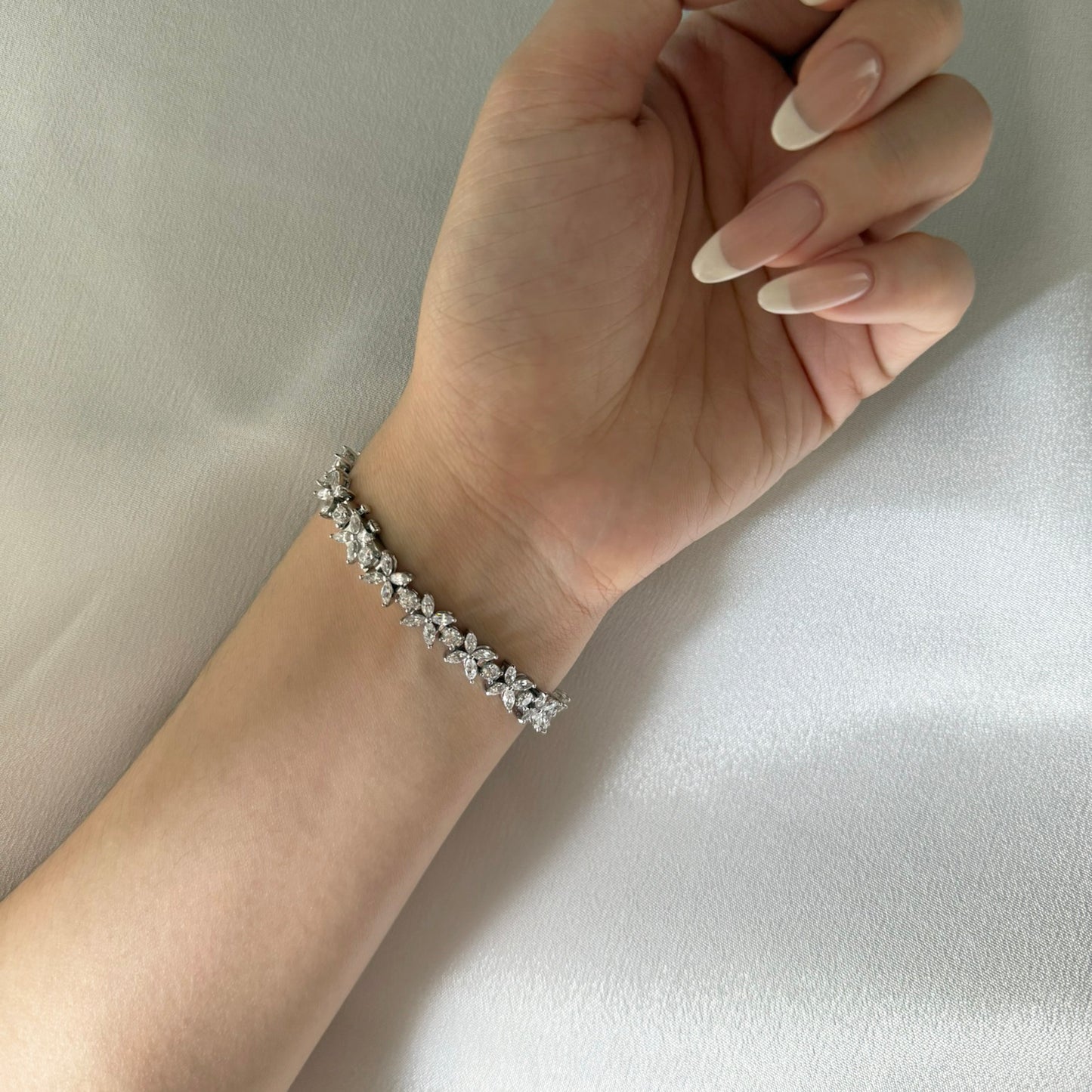 Floral eternity bracelet
