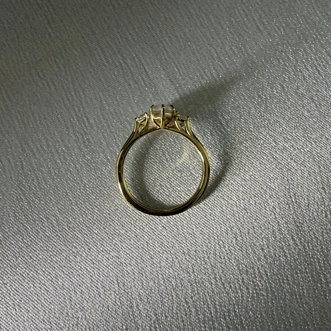 Three stone ring