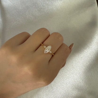 Three stone ring
