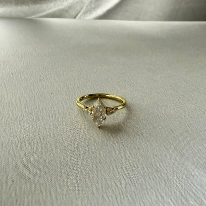 Three stone ring