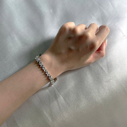 Floral eternity bracelet