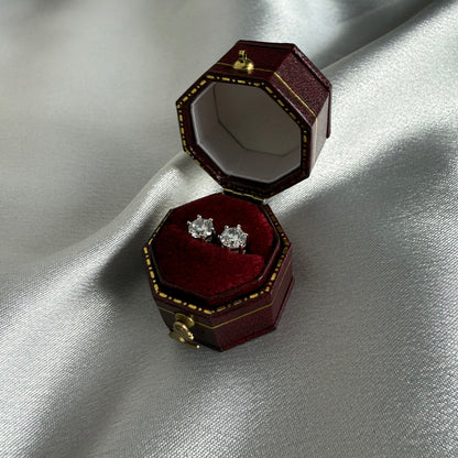 Classic diamond studs