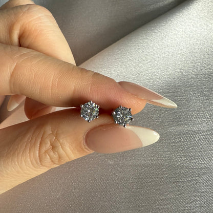 Classic diamond studs