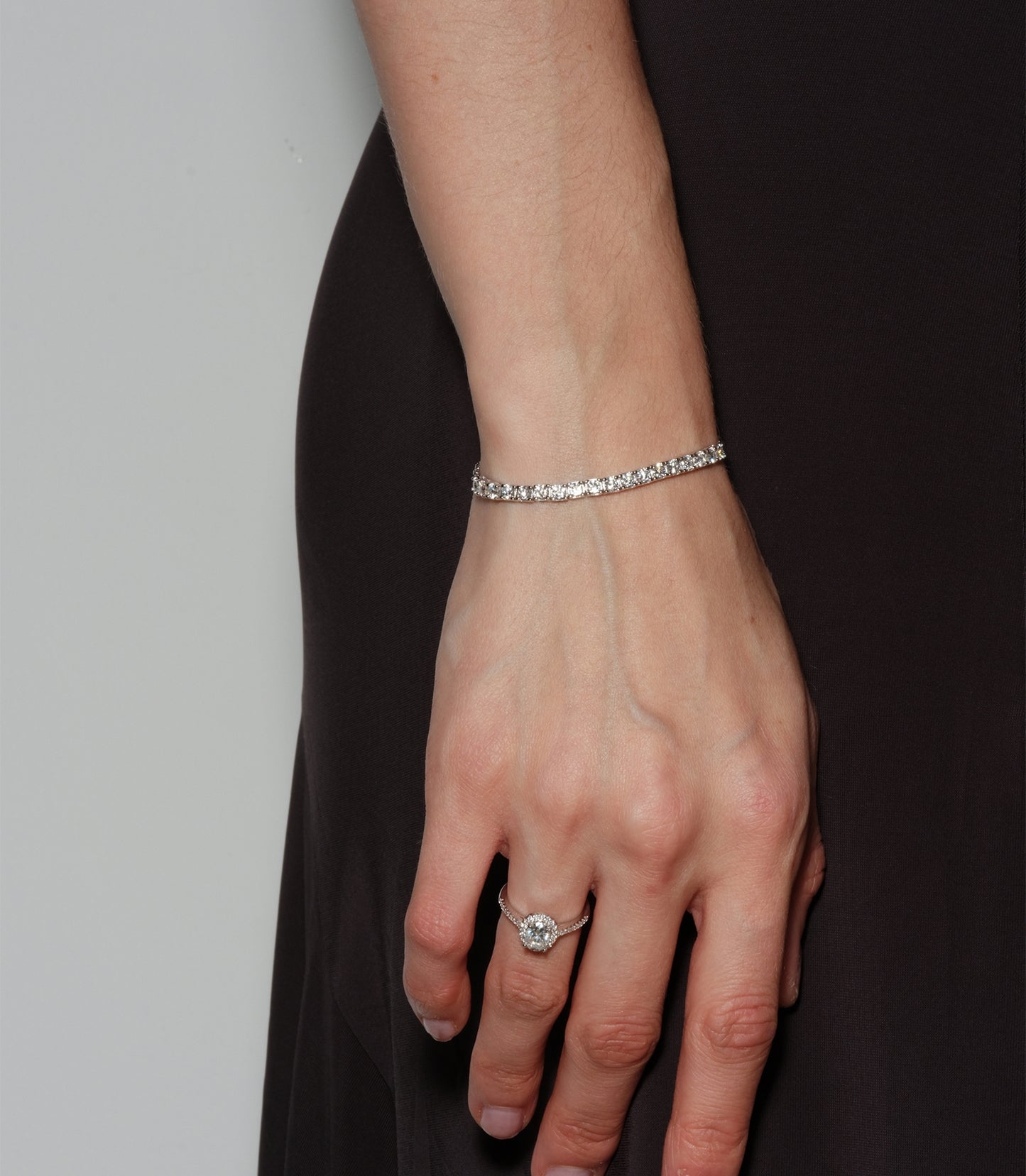 Gleam tennis bracelet