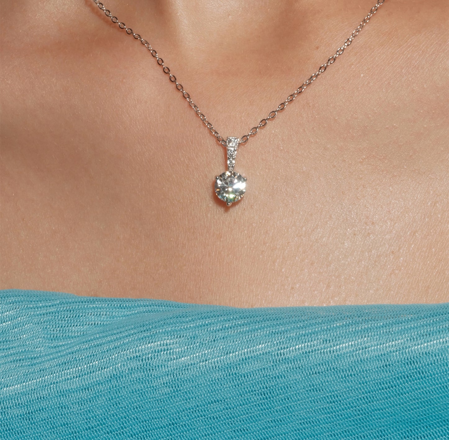 Classic moissanite necklace