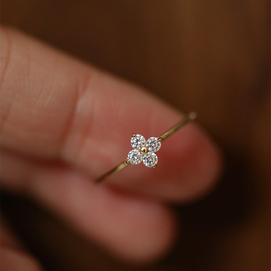 Clover Dainty Ring