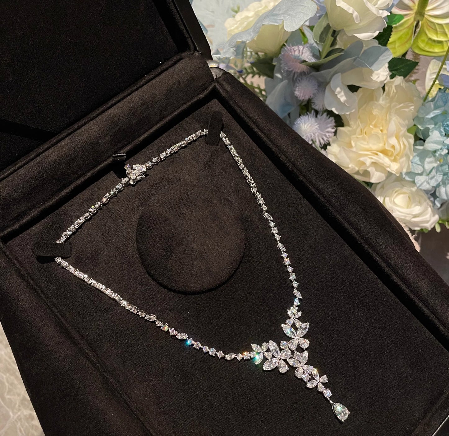 Mesha statement necklace