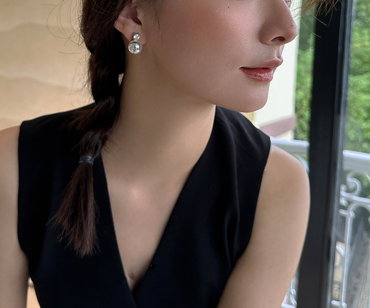 Diana pearl studs