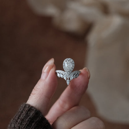 Regal moissanite ring