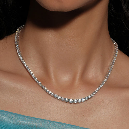 Gradient moissanite necklace