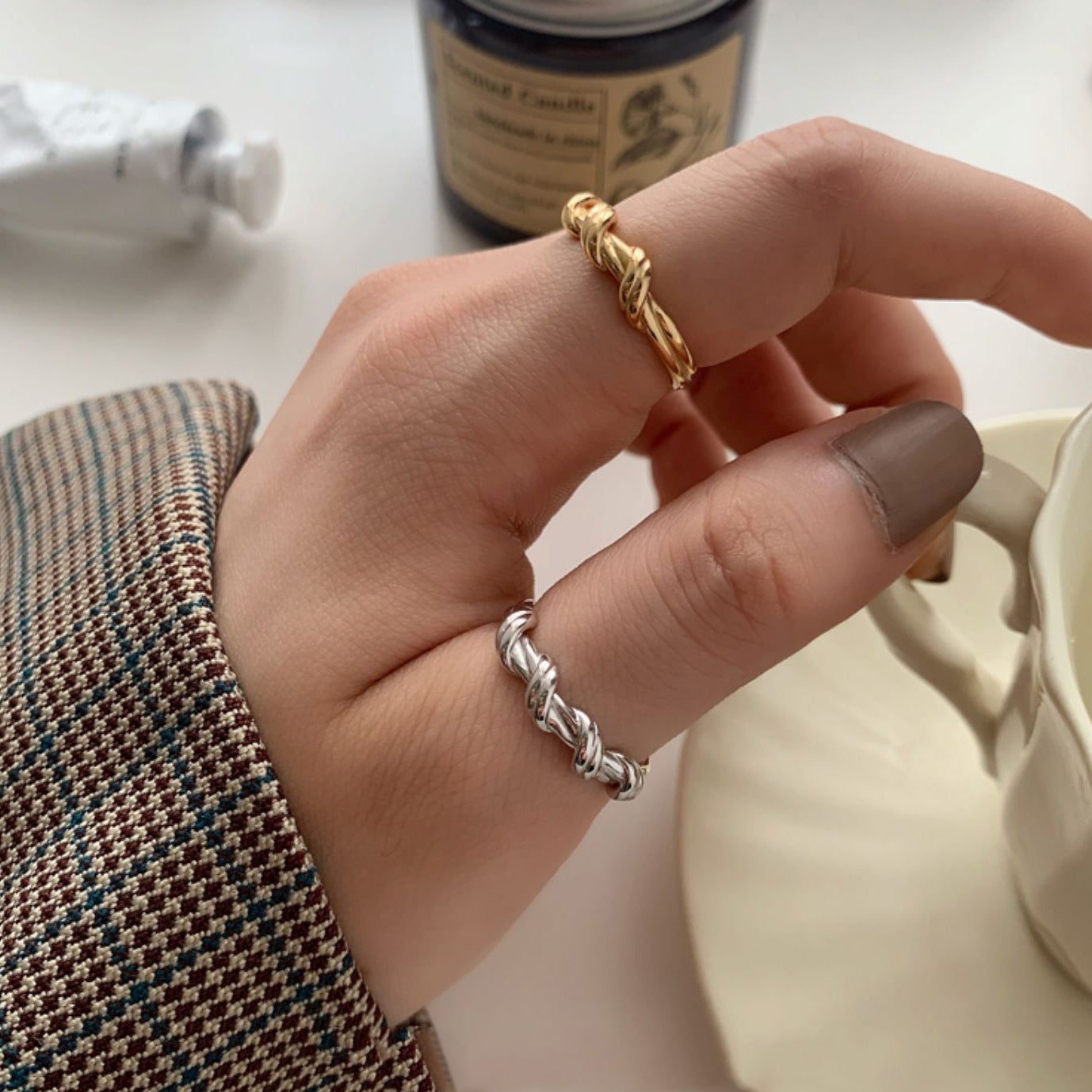 Twisted Knot Ring
