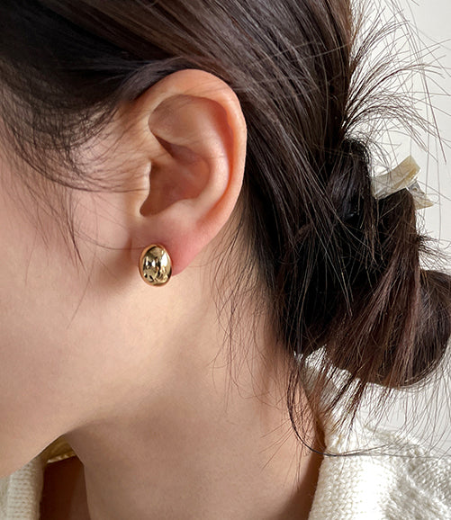 Bean earring studs