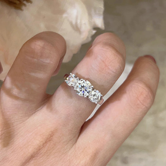 Three stones moissanite ring
