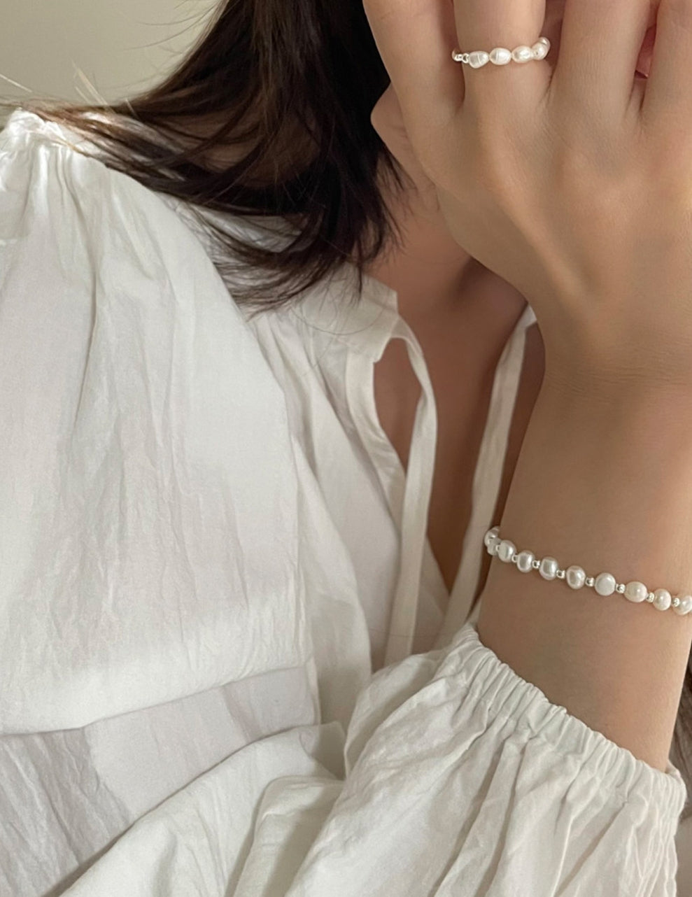 Wavy Natural Pearl Ring
