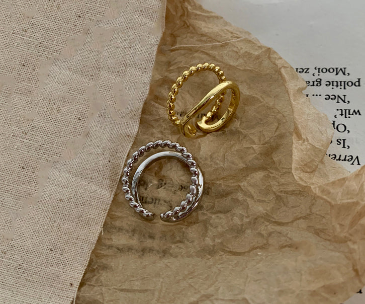Dual Twist Ring