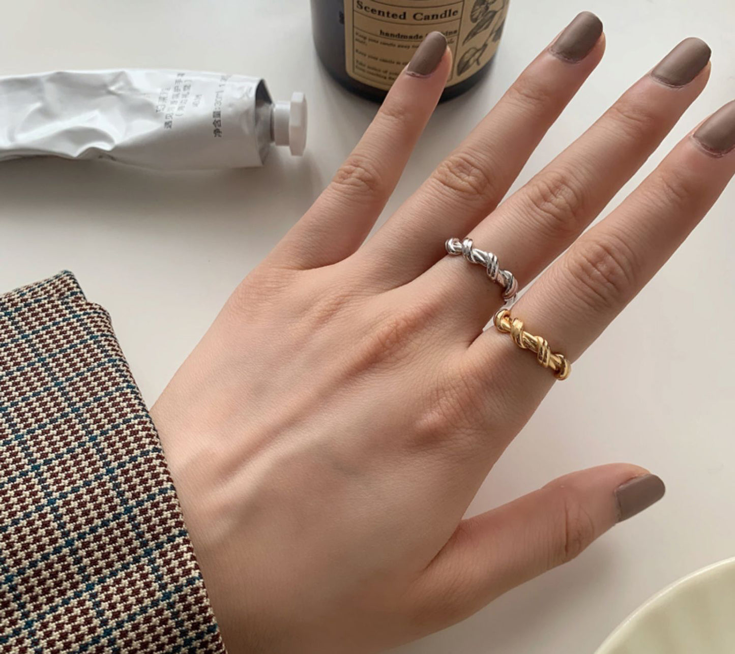 Twisted Knot Ring