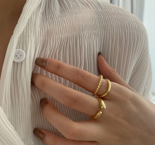 Dual Twist Ring