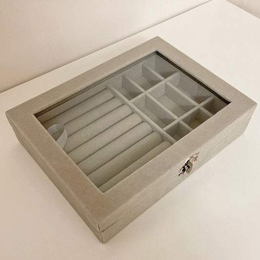 Suede jewellery organizer